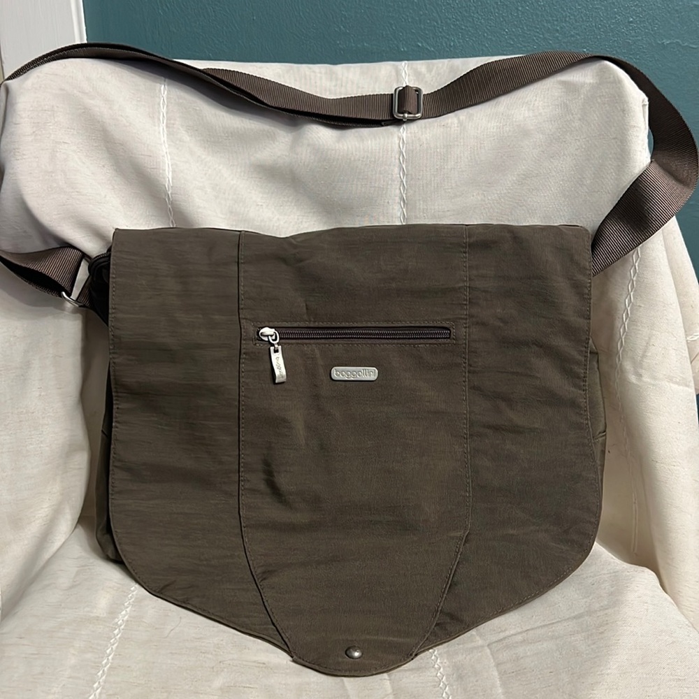 Olive Green Baggollini 48” Crossbody Messenger Bag